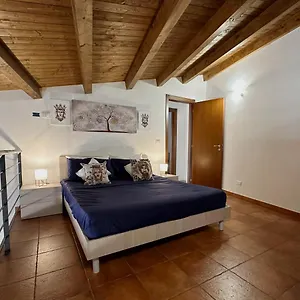 Apartment Porto Centro Storico Wi-fi&self Check-in, Castellammare del Golfo